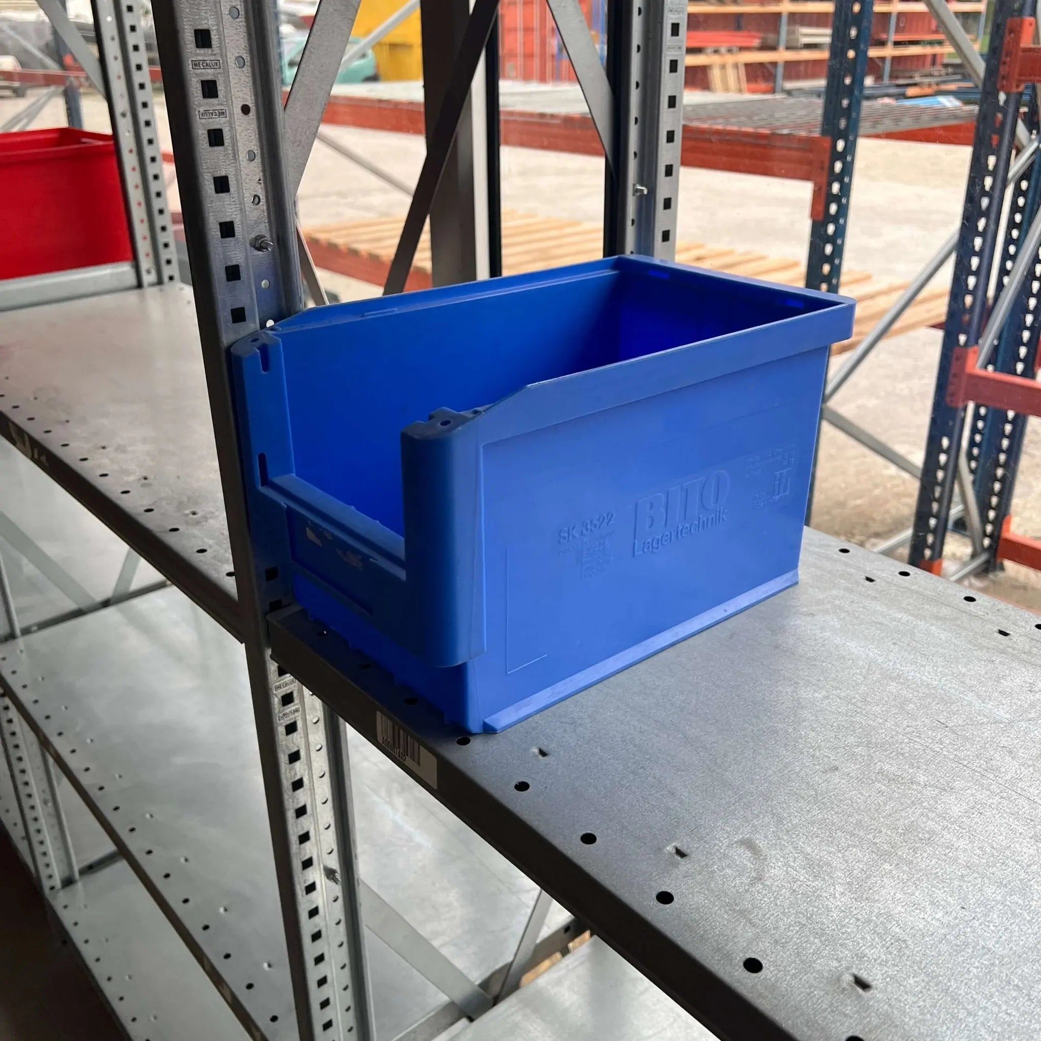 Bac à bec L 33 l 21 H 20 BITO bleu - System AgencementBac à bec