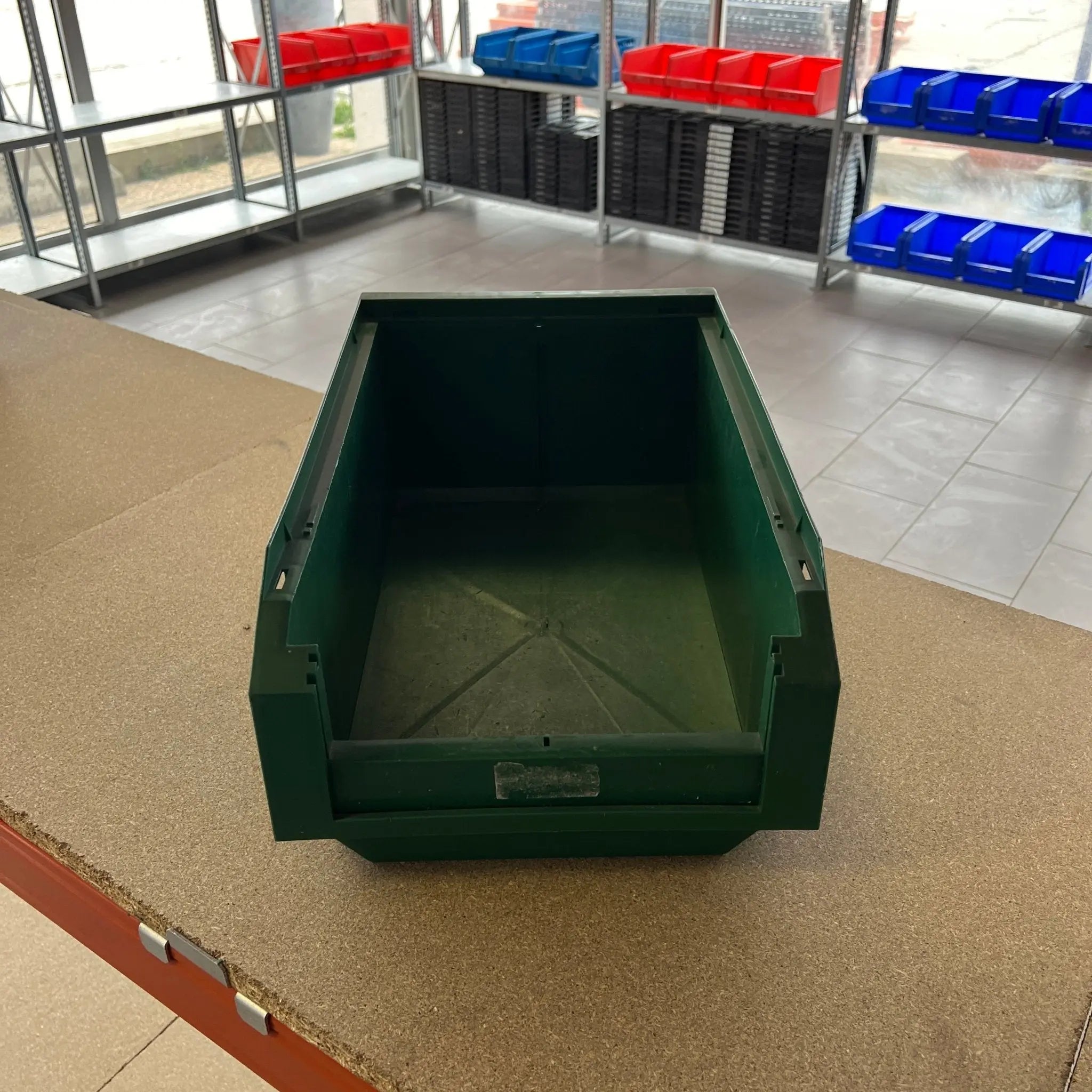 Bac à bec L 51 l 31 H 20 vert - System AgencementBac à bec