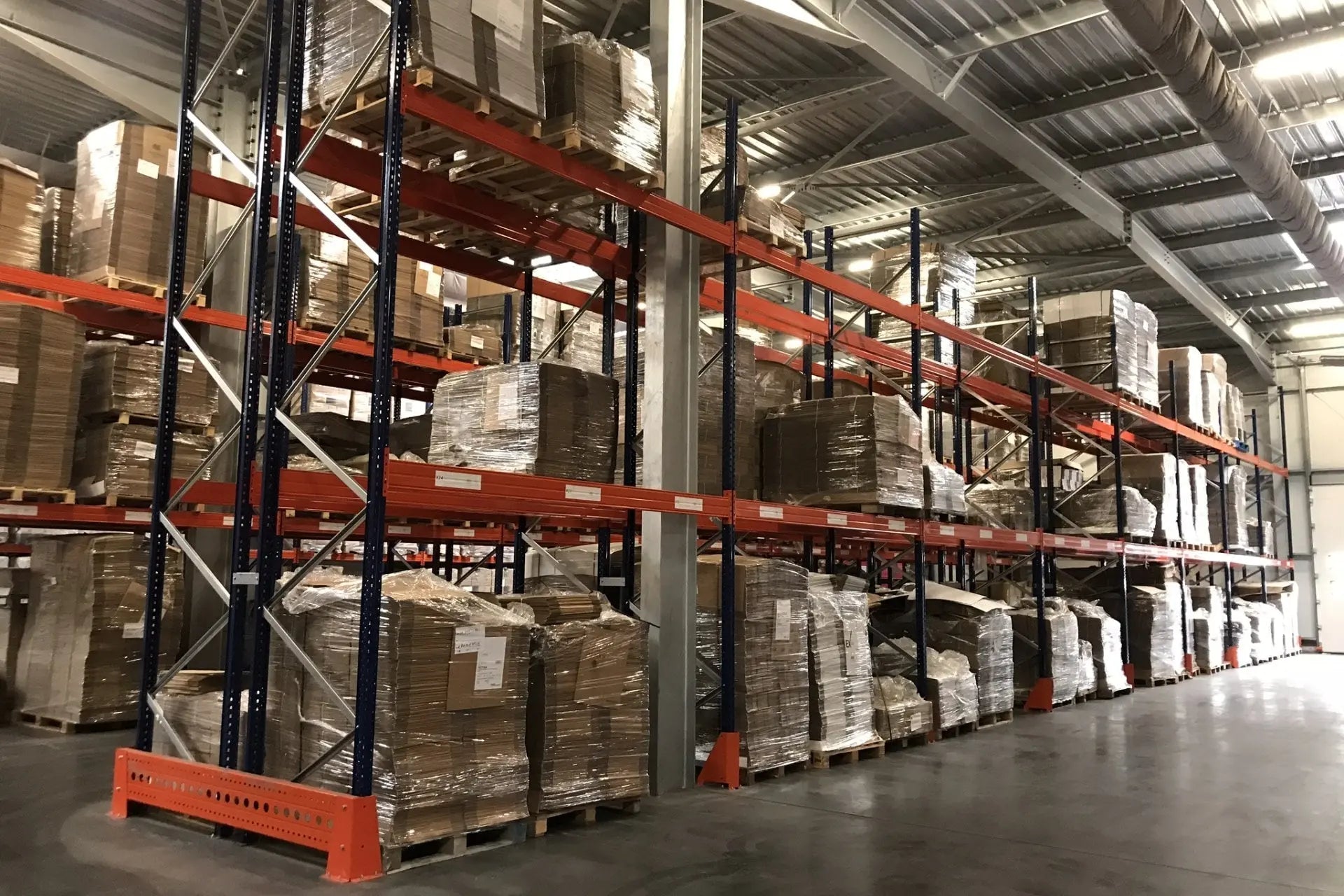 Rack à palettes - Solutions de stockage efficaces